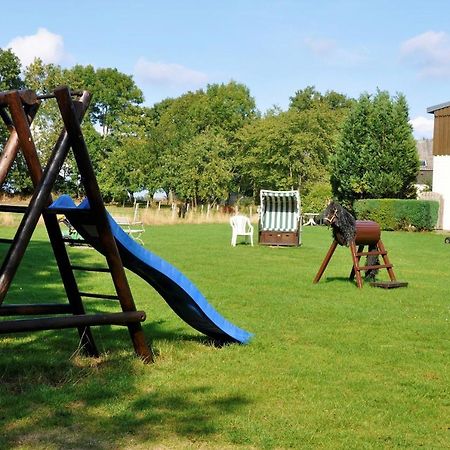 Ferienhaus Sommerbrise, Hof Zur Sonnenseite Fehmarn, 4 Sterne Dış mekan fotoğraf