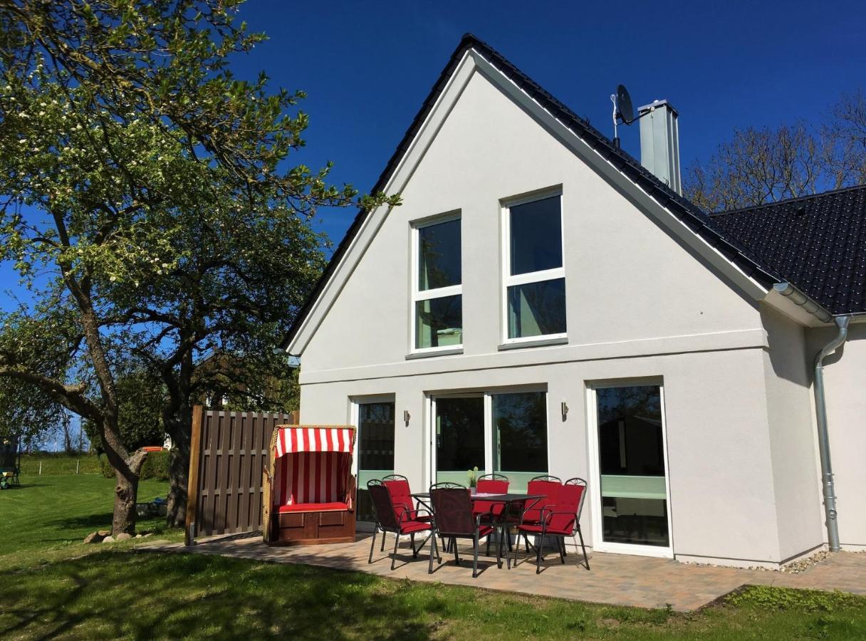 Ferienhaus Sommerbrise, Hof Zur Sonnenseite Fehmarn, 4 Sterne Dış mekan fotoğraf